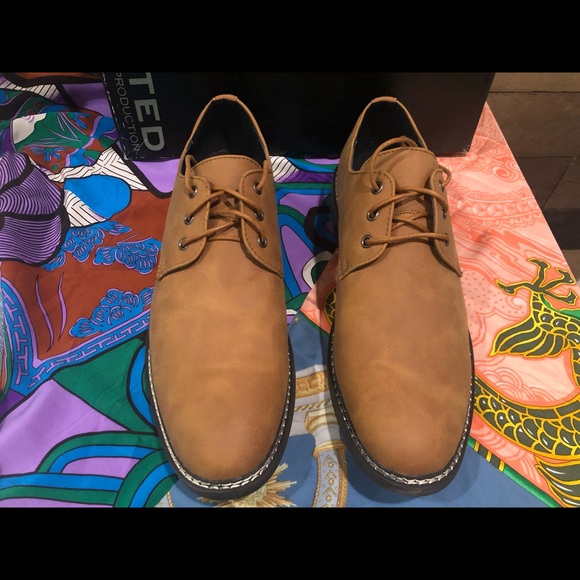 Kenneth Cole Unlisted Shoes - Picture 11 of 12